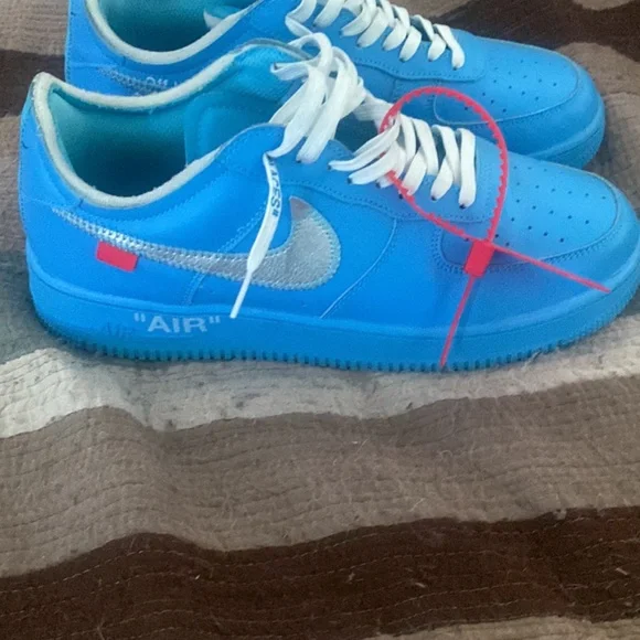 Off white mcas